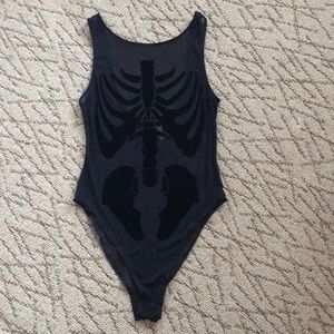 Mesh skeleton bodysuit